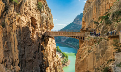 L'ancienne « passerelle la plus dangereuse » d'Espagne est désormais une aventure à couper le souffle à flanc de falaise