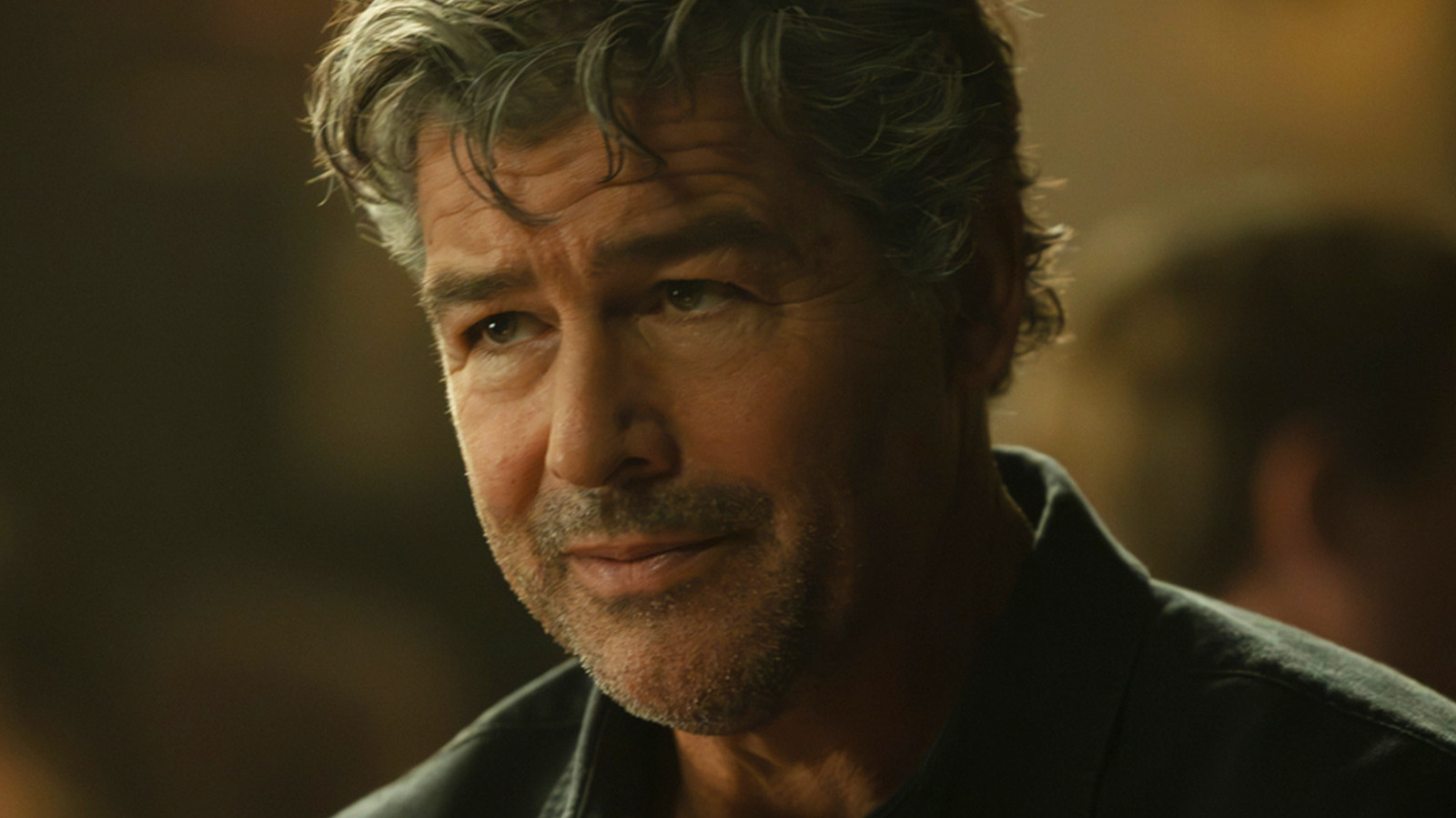 Pourquoi la finale de la saison 1 de The Lanterns a ému Kyle Chandler aux larmes