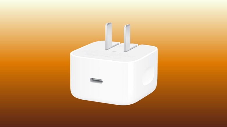 Un adaptateur secteur dynamique Apple 40 W