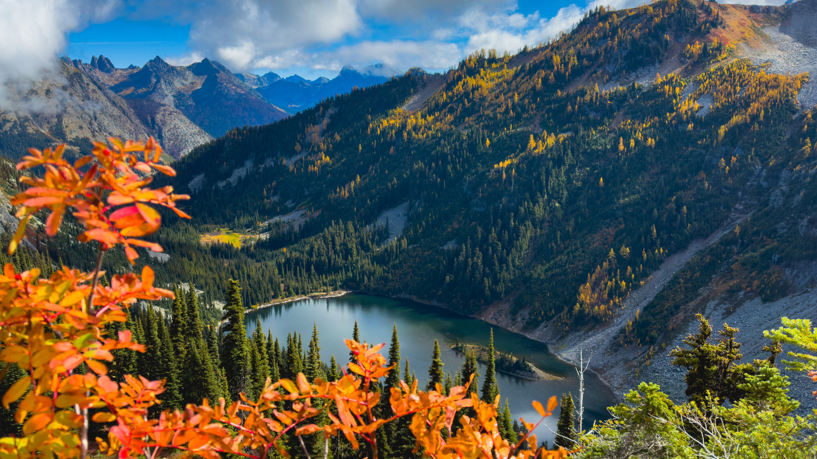 L'un des parcs nationaux les moins visités d'Amérique possède des sentiers de randonnée avec un magnifique feuillage d'automne