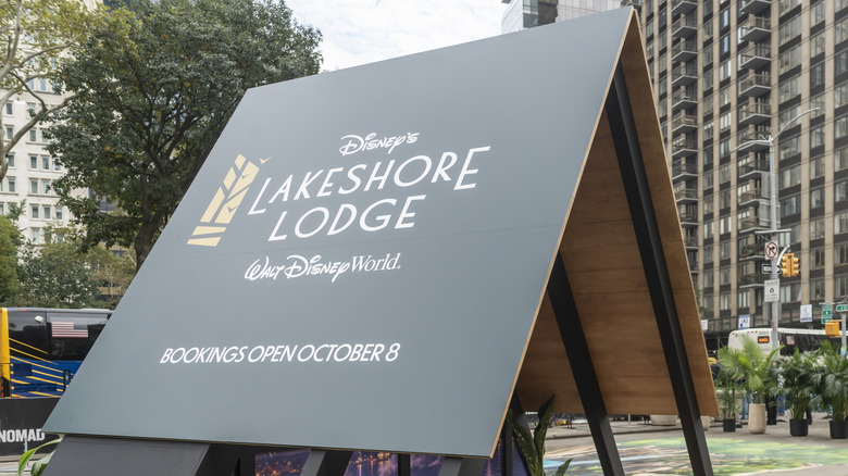 Panneau Disney's Lakeshore Lodge