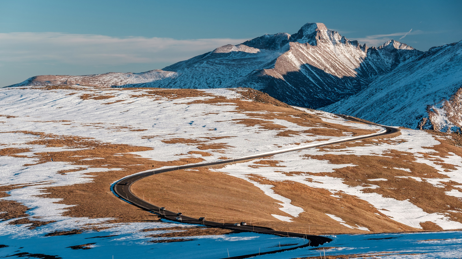 Pas Yosemite, pas Glacier : ce parc national possède la route panoramique la plus haute