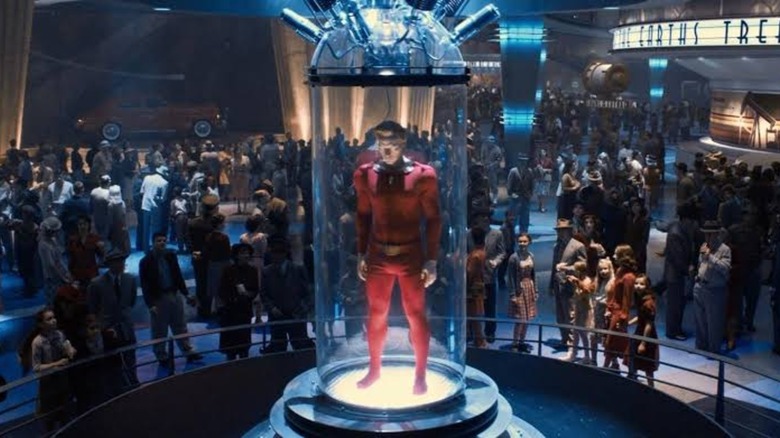 La Torche Humaine dans une vitrine à la Stark Expo dans Captain America : The First Avenger