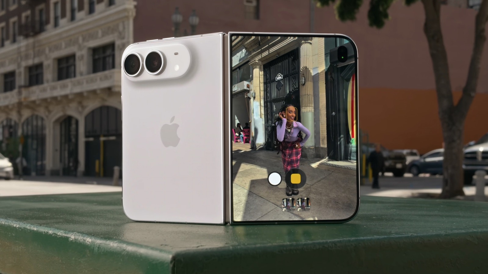 iPhone Duo contre Samsung Galaxy Z Fold 8 : comment se comparent-ils vraiment ?