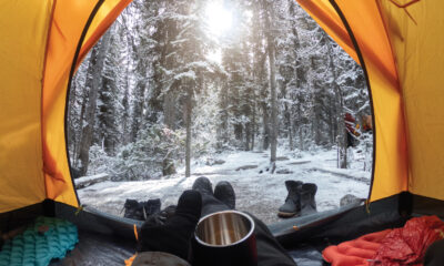 L'astuce de chauffage low-tech pour rester au chaud dans votre sac de couchage pendant le camping par temps froid