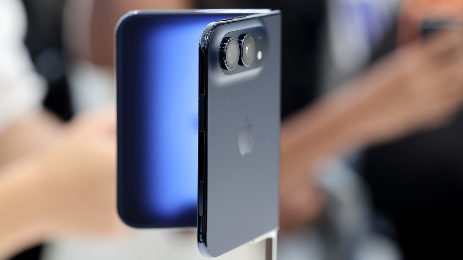 Voici ce qu'il en coûte pour réparer l'iPhone Duo d'Apple à 1 999 $ sans AppleCare Plus