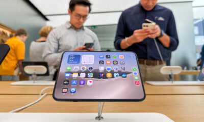 Les nouveaux écrans pliables pour iPhone se fissurent, et voici la réponse d'Apple