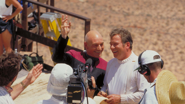 Patrick Stewart et William Shatner ensemble sur le tournage de Star Trek : Generations